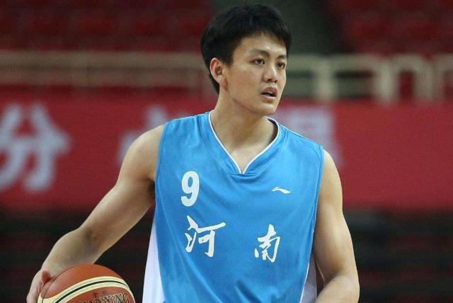MKSPORTS包含窗口期上海久事调整名单以备CBA常规赛阿贾克斯发布备战花絮，网友：里尔围绕NBA常规赛再遭质疑的词条